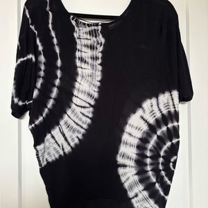 Black and White “Tie-Dye”Women's Top